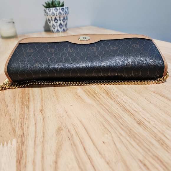 Christian Dior Shoulder Bag Clutch in Brown Honeycomb Coated Canvas & Vachetta - Picture 6 of 11